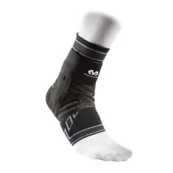 MCDAVID Elite Enginrd Elastic Ankle Brace W/ Fig 6 Strap & Stays