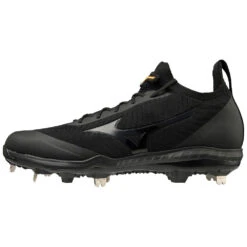 Mizuno Pro Dominant Knit Metal Baseball Cleat